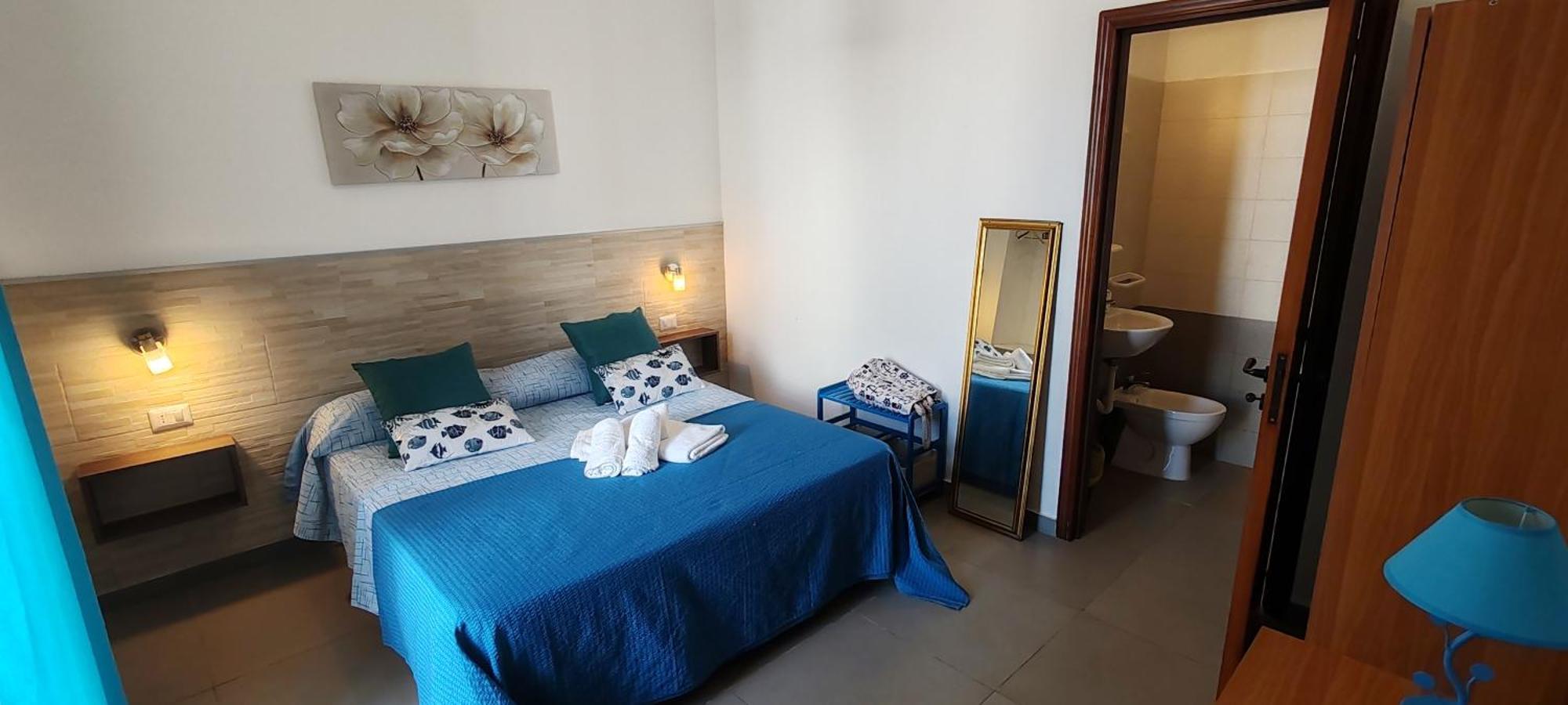 Cortili Del Mar Hotel Торе Сан Джовани Удженто Екстериор снимка